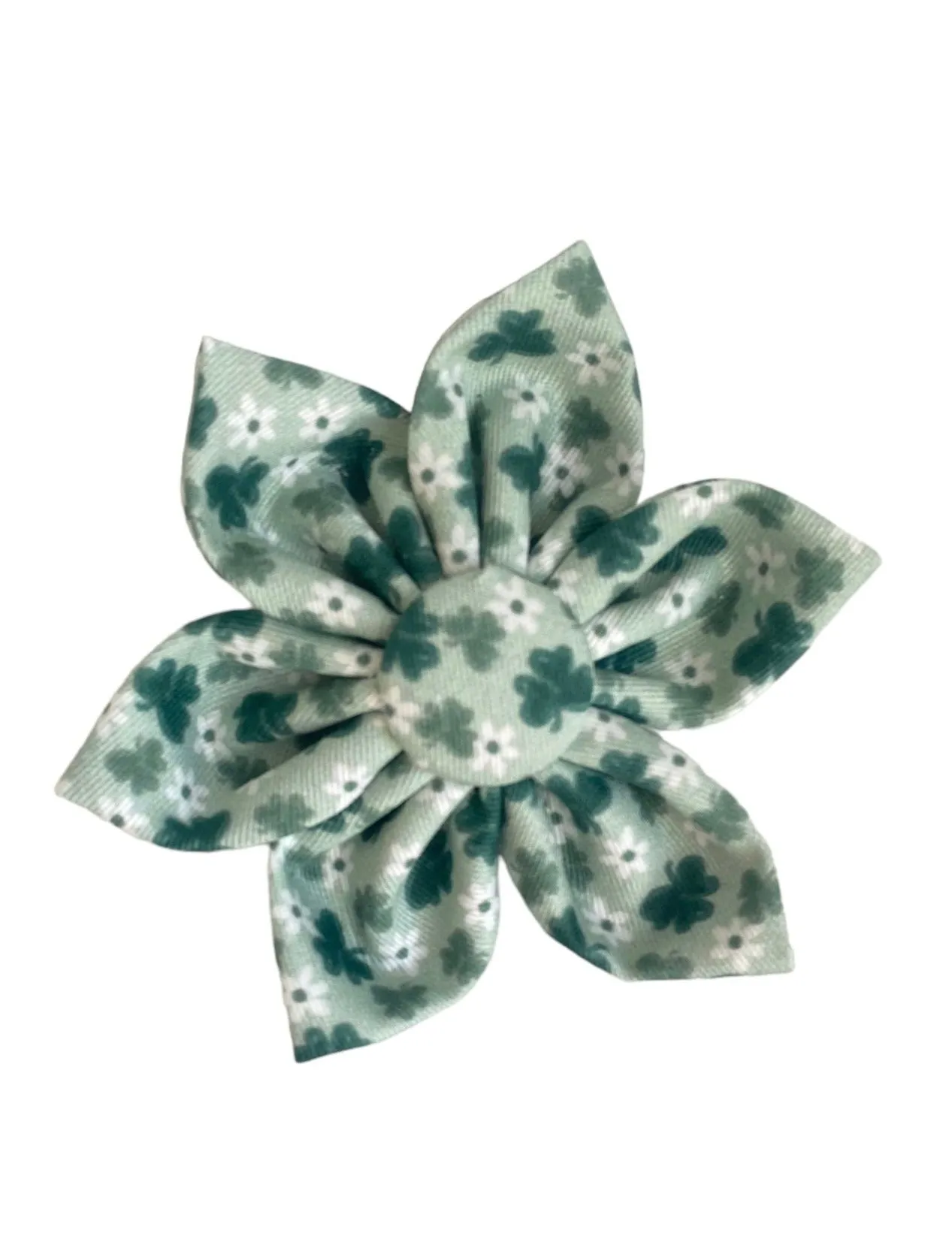 Dog Collar Flower | Clover and Daisies Dog Collar Flower | Duke & Fox®