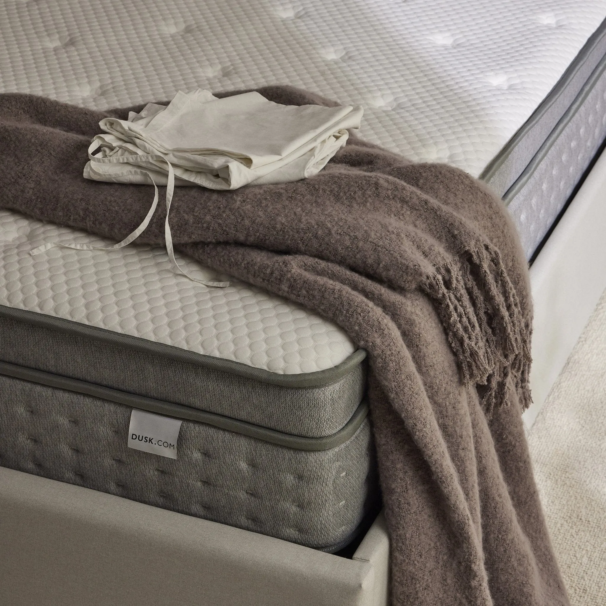 Memory Foam 4,000 Pocket Sprung Hybrid Mattress